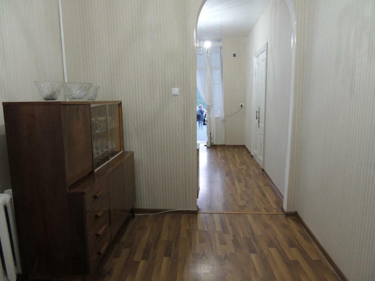 Blue Guesthouse คัซเบกี ภายนอก รูปภาพ